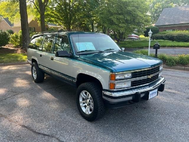1993 Chevrolet Suburban (CC-1611792) for sale in Greensboro, North Carolina