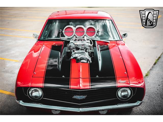 https://photos.classiccars.com/cc-temp/listing/161/4801/32856989-1969-chevrolet-camaro-thumb.jpg