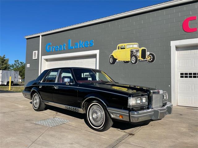 1982 Lincoln Continental (CC-1610569) for sale in Hilton, New York