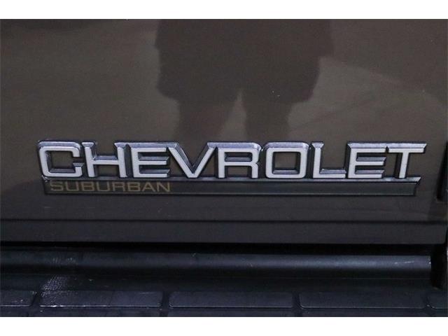 1998 Chevrolet Suburban for Sale | ClassicCars.com | CC-1625744