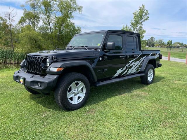 2020 Jeep Gladiator (CC-1626250) for sale in Hilton, New York