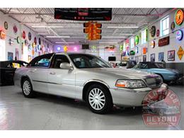 2004 Lincoln Town Car (CC-1626997) for sale in Wayne, Michigan