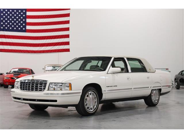 1998 Cadillac Fleetwood (CC-1620902) for sale in Kentwood, Michigan