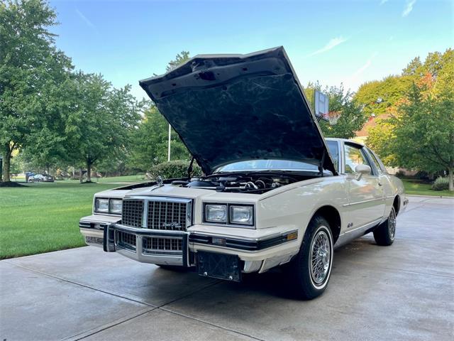 1985 Pontiac Grand Prix (CC-1632786) for sale in North Royalton, Ohio