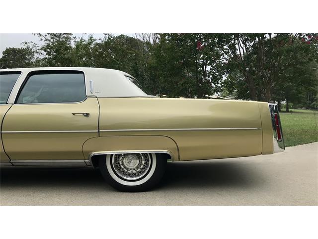 1976 Cadillac Fleetwood Brougham (CC-1632821) for sale in Longview, Texas