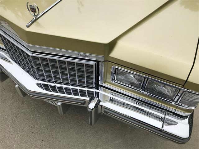 1976 Cadillac Fleetwood Brougham (CC-1632821) for sale in Longview, Texas