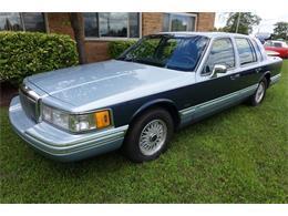 1992 Lincoln Town Car (CC-1634720) for sale in Troy, Michigan