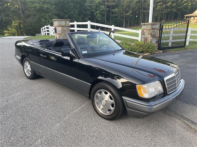1995 Mercedes-Benz E320 (CC-1634912) for sale in Soddy daisy, Tennessee