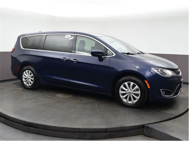 2019 Chrysler Pacifica (CC-1638301) for sale in Highland Park, Illinois