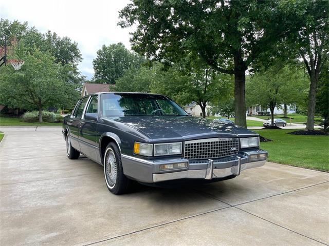 1990 Cadillac Sedan DeVille (CC-1638956) for sale in North Royalton, Ohio
