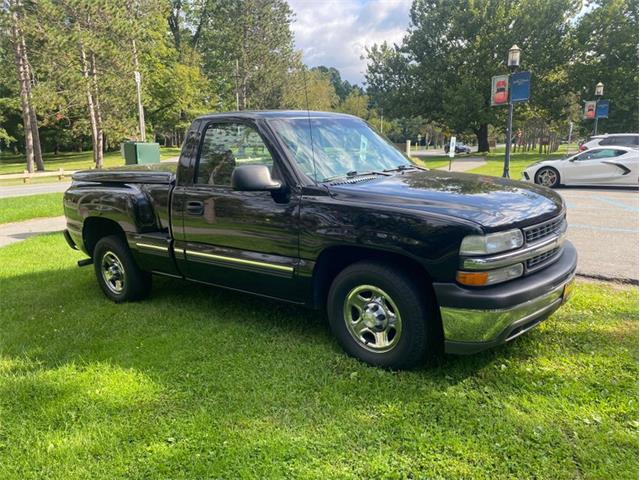 2000 Chevrolet Silverado (CC-1639905) for sale in Saratoga Springs, New York