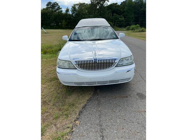 2004 Lincoln Town Car (CC-1639989) for sale in Atlanta, Georgia