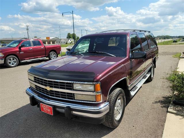 1993 Chevrolet Suburban (CC-1641429) for sale in Spirit Lake, Iowa