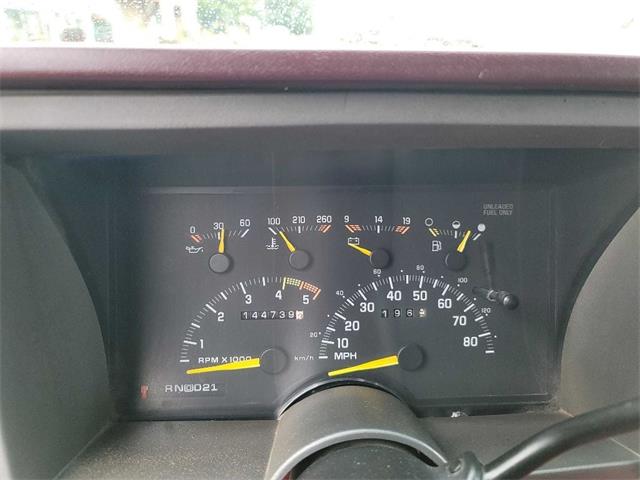 1993 Chevrolet Suburban (CC-1641429) for sale in Spirit Lake, Iowa