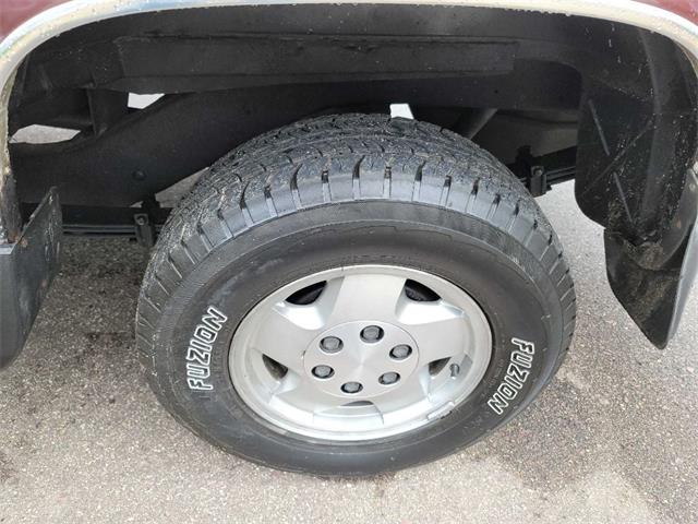 1993 Chevrolet Suburban (CC-1641429) for sale in Spirit Lake, Iowa