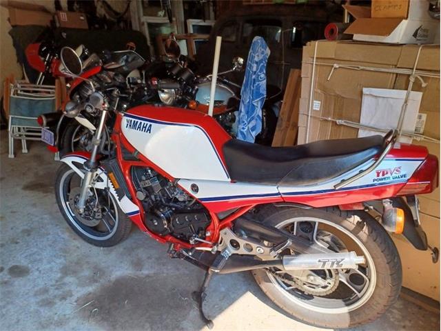 1984 Yamaha Motorcycle (CC-1643405) for sale in Saratoga Springs, New York