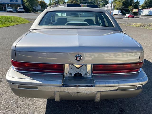 1995 Buick Roadmaster (CC-1644060) for sale in Penndel, Pennsylvania