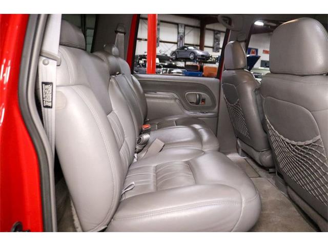 1999 GMC Suburban (CC-1644937) for sale in Kentwood, Michigan