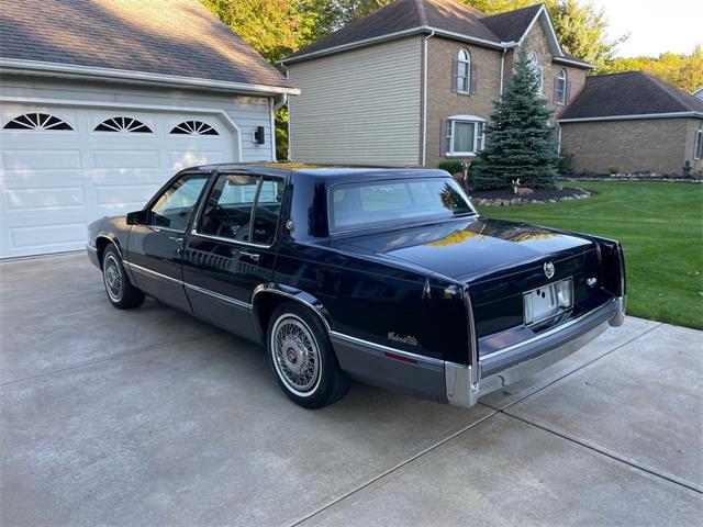 1989 Cadillac Sedan DeVille (CC-1647093) for sale in North Royalton, Ohio