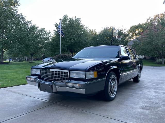 1989 Cadillac Sedan DeVille (CC-1647093) for sale in North Royalton, Ohio