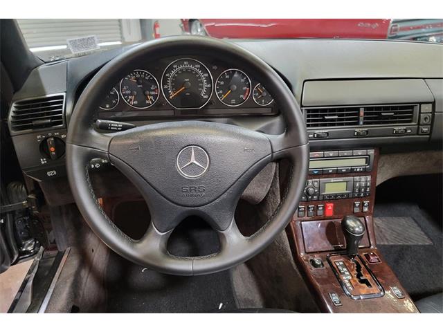 2001 Mercedes-Benz SL500 (CC-1648416) for sale in Biloxi, Mississippi