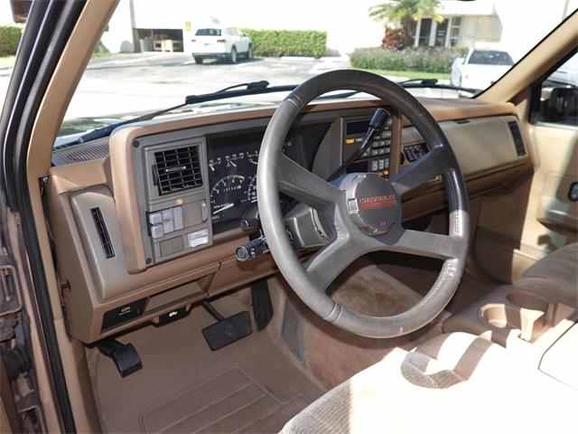 1994 Chevrolet Suburban (CC-1653899) for sale in Pittsburgh, Pennsylvania