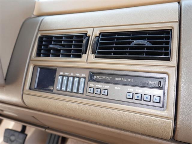 1994 Chevrolet Suburban (CC-1653899) for sale in Pittsburgh, Pennsylvania