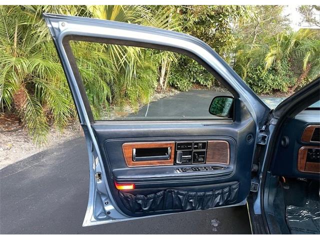 1988 Lincoln Continental (CC-1655246) for sale in Punta Gorda, Florida