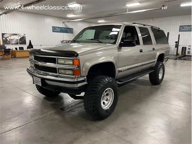 1999 Chevrolet Suburban (CC-1655455) for sale in Holland , Michigan