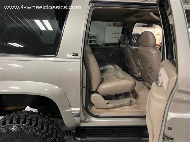 1999 Chevrolet Suburban (CC-1655455) for sale in Holland , Michigan