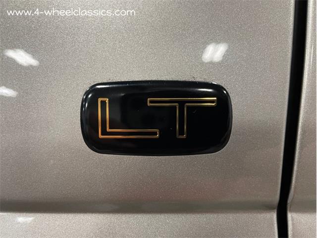 1999 Chevrolet Suburban (CC-1655455) for sale in Holland , Michigan