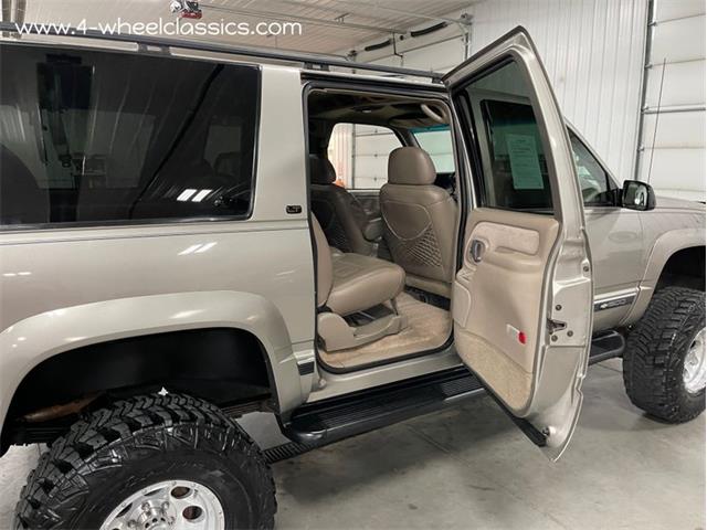 1999 Chevrolet Suburban (CC-1655455) for sale in Holland , Michigan