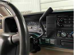 1999 Chevrolet Suburban (CC-1655455) for sale in Holland , Michigan