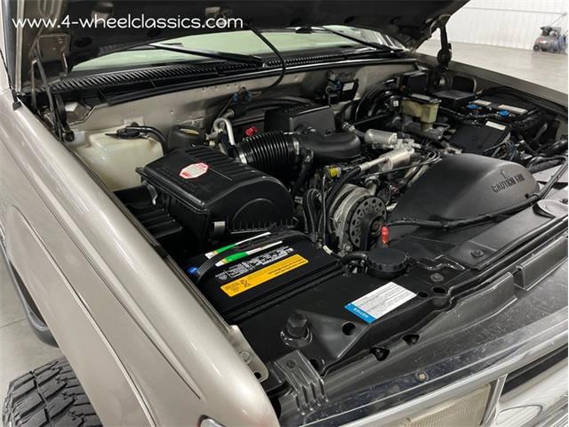 1999 Chevrolet Suburban (CC-1655455) for sale in Holland , Michigan