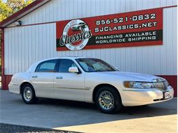 2001 Lincoln Town Car (CC-1656443) for sale in Newfield, New Jersey