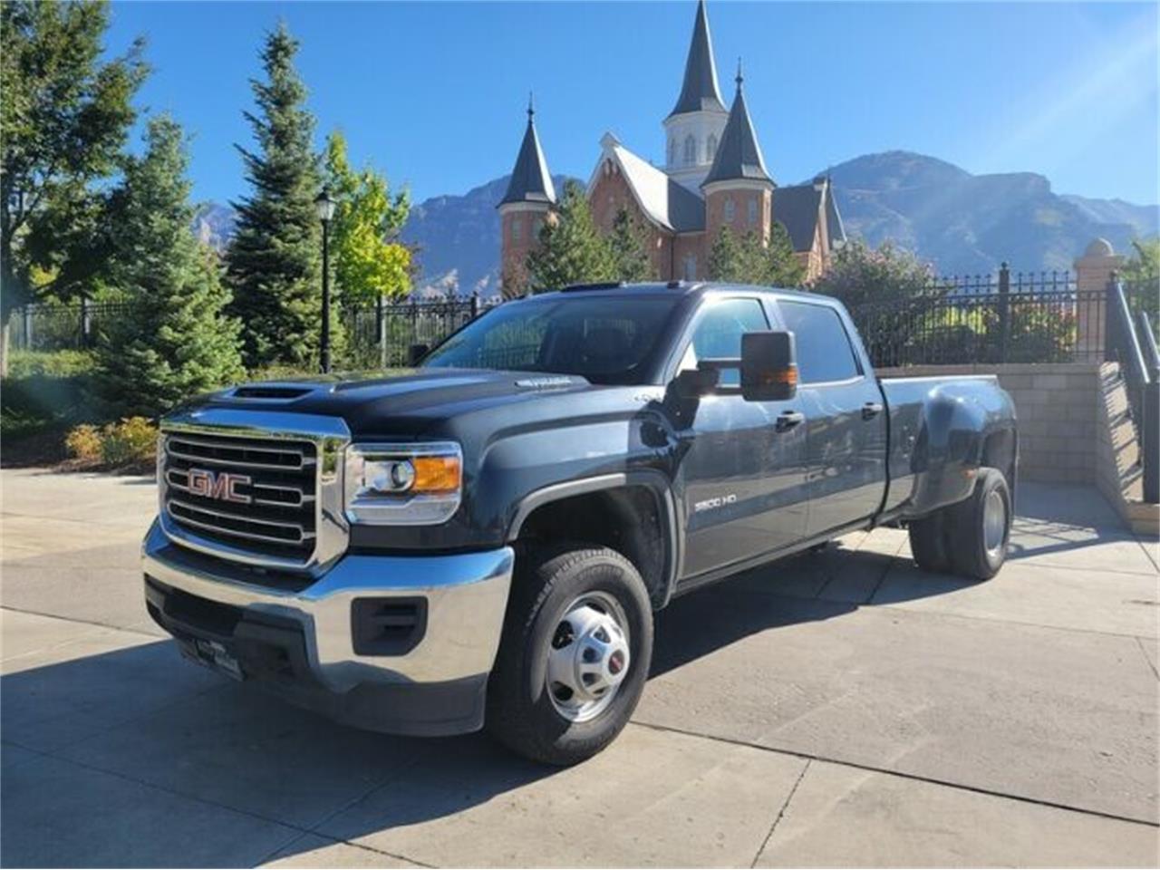 Inspiring 2019 Gmc Dually For Sale Pictures