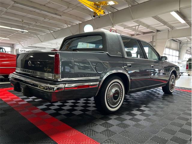 1989 Chrysler New Yorker Wallpaper 8k