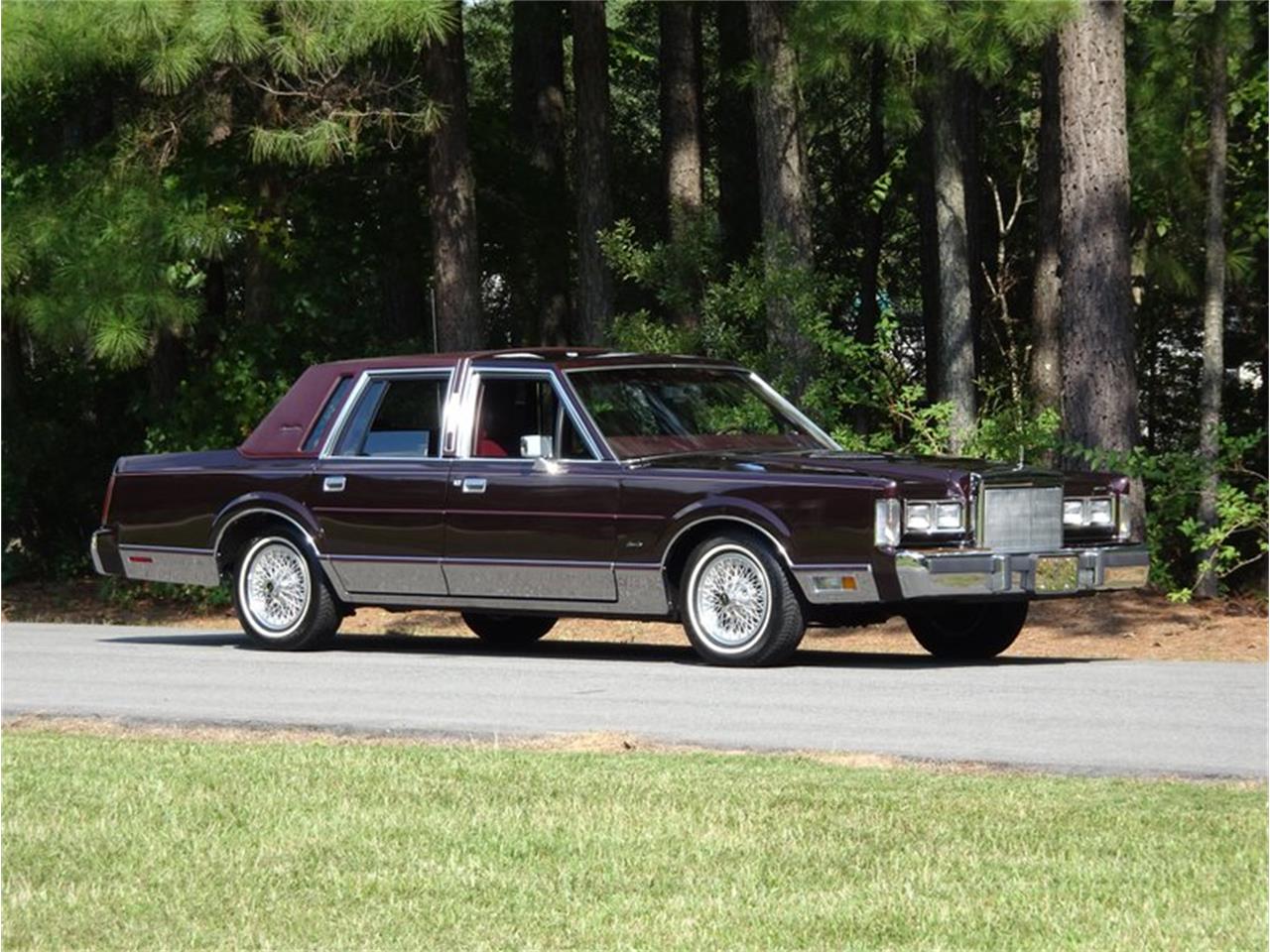 1988 Lincoln Town Car For Sale