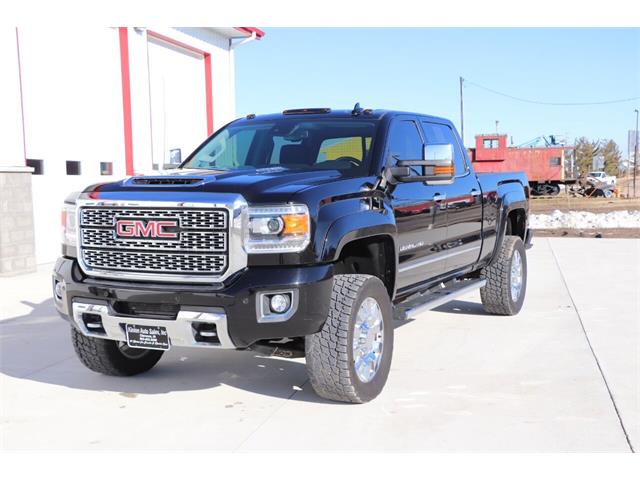 2018 GMC 2500 (CC-1659168) for sale in Clarence, Iowa