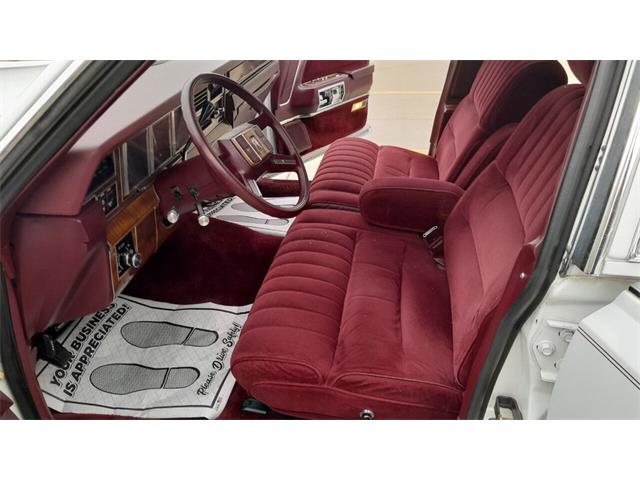 1989 Lincoln Town Car (CC-1662715) for sale in Sioux Falls, South Dakota