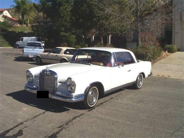 1965 Mercedes-Benz 230 (CC-1660372) for sale in Hobart, Indiana