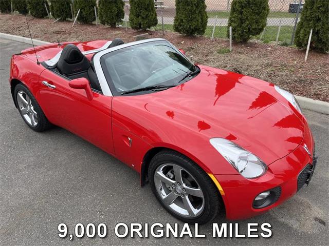 2009 Pontiac Solstice (CC-1663834) for sale in Milford City, Connecticut