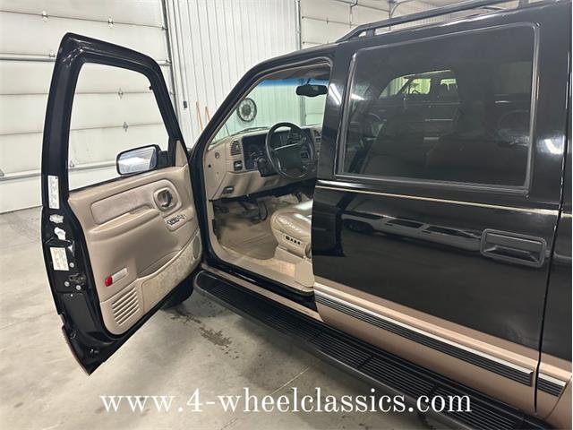 1997 Chevrolet Suburban (CC-1664623) for sale in Holland , Michigan