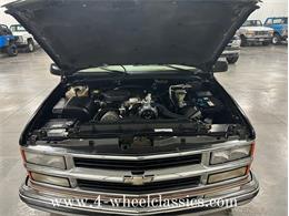 1997 Chevrolet Suburban (CC-1664623) for sale in Holland , Michigan