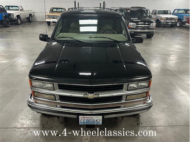 1997 Chevrolet Suburban (CC-1664623) for sale in Holland , Michigan