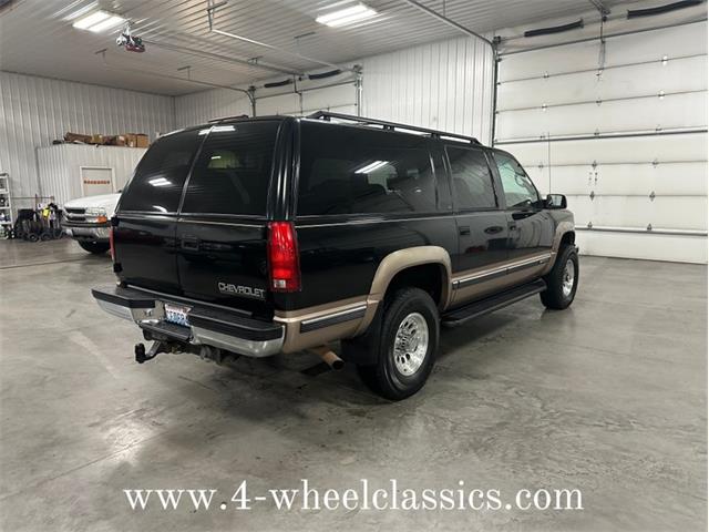 1997 Chevrolet Suburban (CC-1664623) for sale in Holland , Michigan