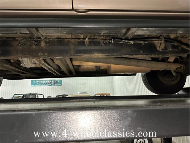 1997 Chevrolet Suburban (CC-1664623) for sale in Holland , Michigan