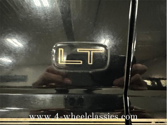 1997 Chevrolet Suburban (CC-1664623) for sale in Holland , Michigan