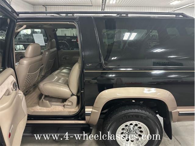 1997 Chevrolet Suburban (CC-1664623) for sale in Holland , Michigan