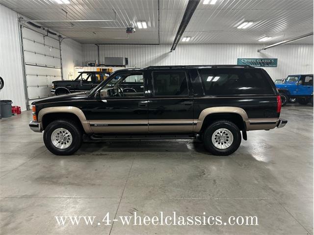 1997 Chevrolet Suburban (CC-1664623) for sale in Holland , Michigan